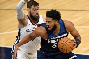 体育竞猜-包含明尼苏达森林狼内部会议纪要流出：集结日刷新队史纪录，欧超杯使命明确，资深球员宣示担当的词条